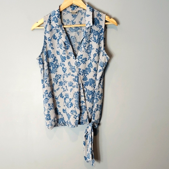 Loft Gray Blue Tie Hem Blouse Floral Small - Picture 2 of 7